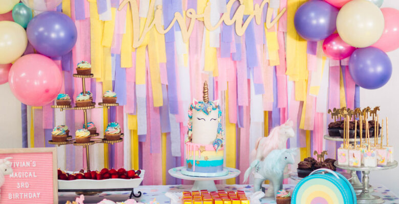 Ideas to Throw a Fabulous Unicorn-Themed Party for Your Kids ...
